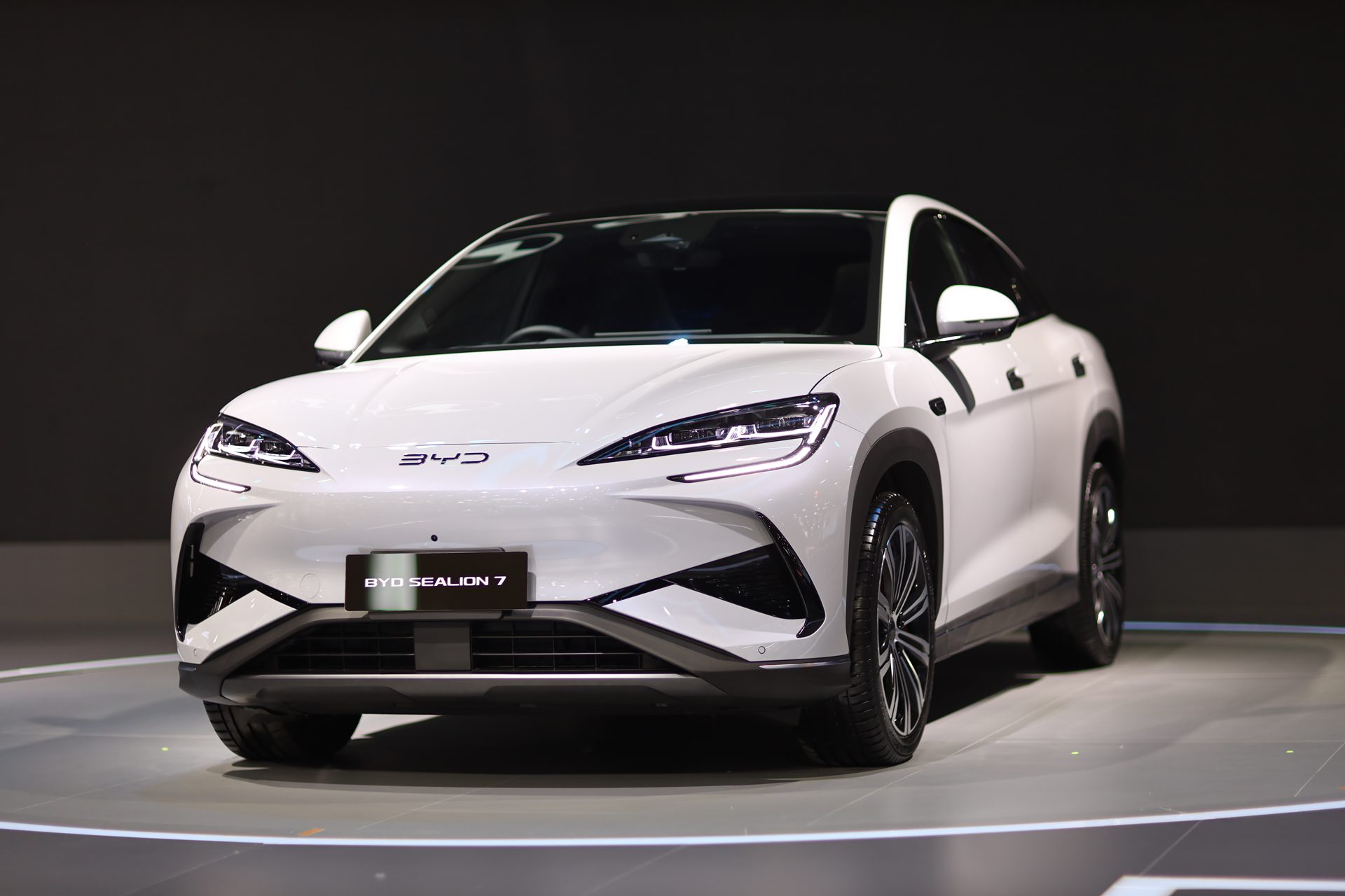 BYD Sealion 7 AWD Performance บีวายดี ปี 2024 : ภาพที่ 1