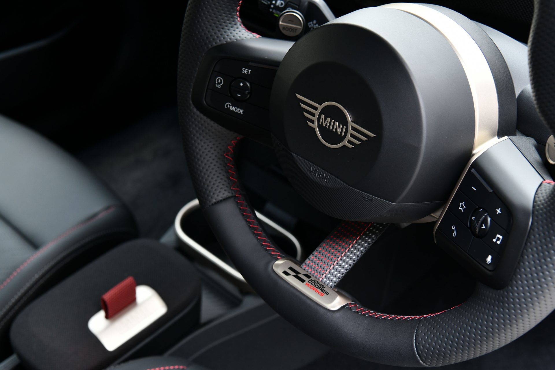 Mini John Cooper Works 3-Door Hatch มินิ จอห์น คูเปอร์ เวิร์กส์ ปี 2025 : ภาพที่ 5