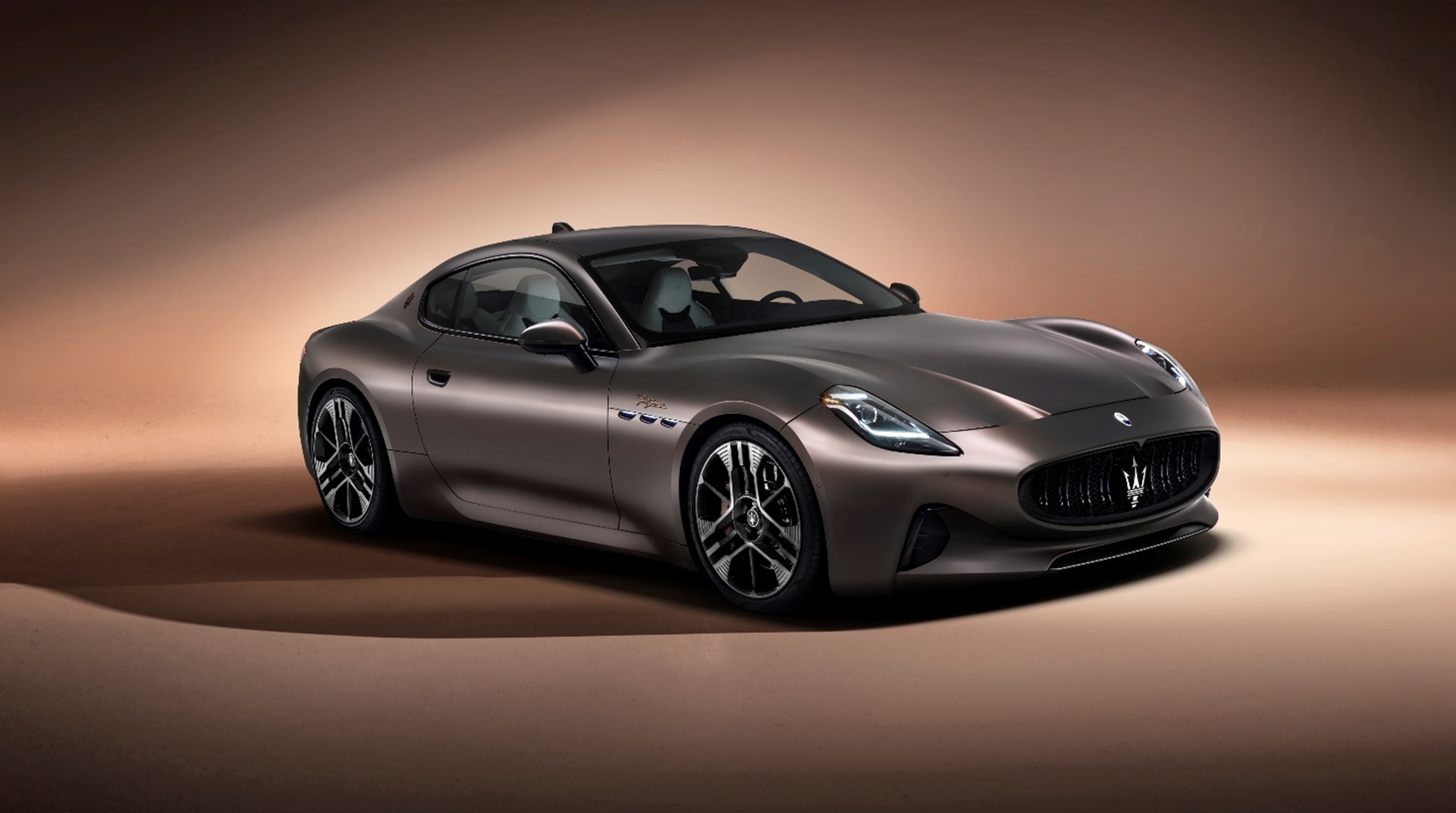 Maserati GranTurismo Folgore ปี 2024 ราคา-สเปค-โปรโมชั่น