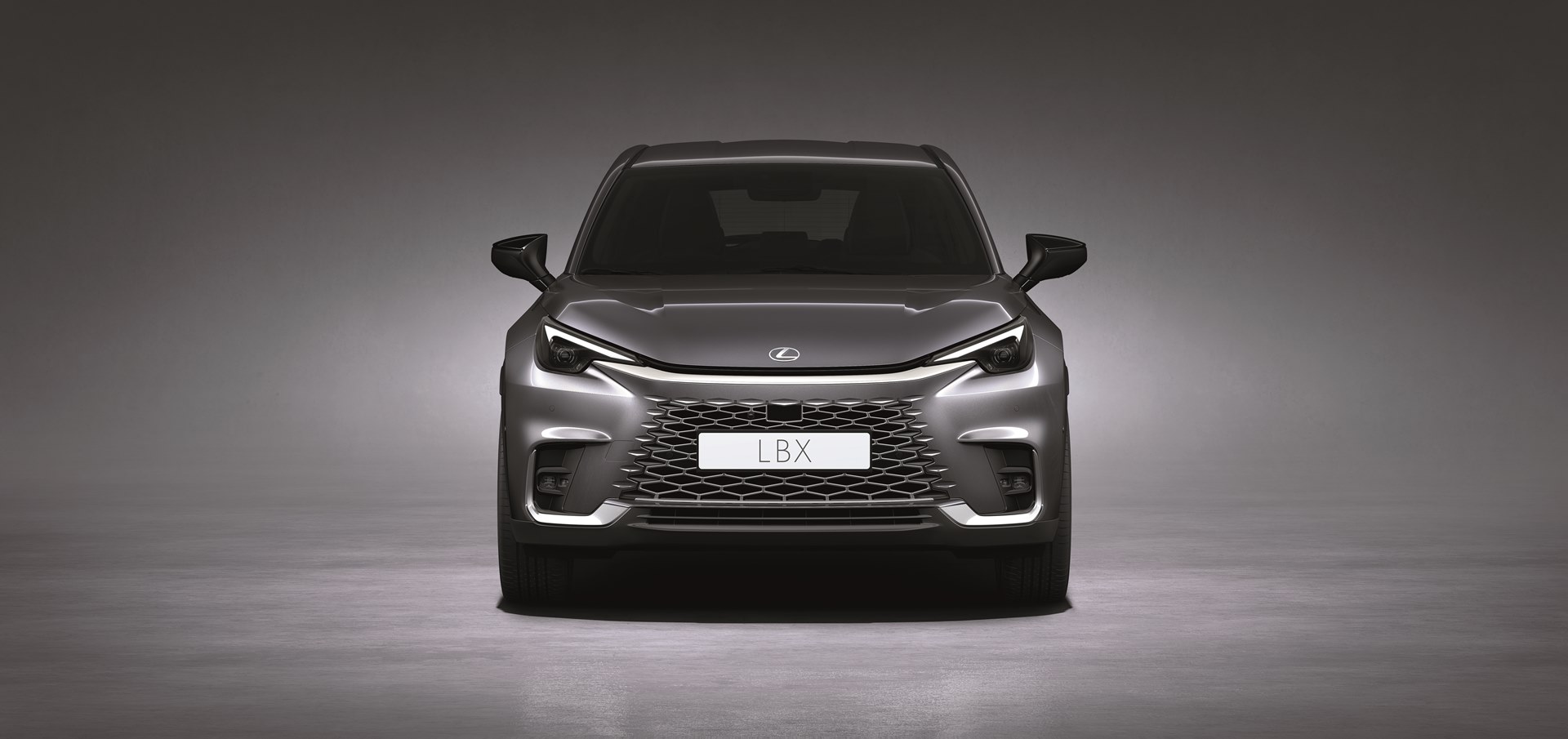 Lexus LBX Premium ปี 2024 ราคา-สเปค-โปรโมชั่น