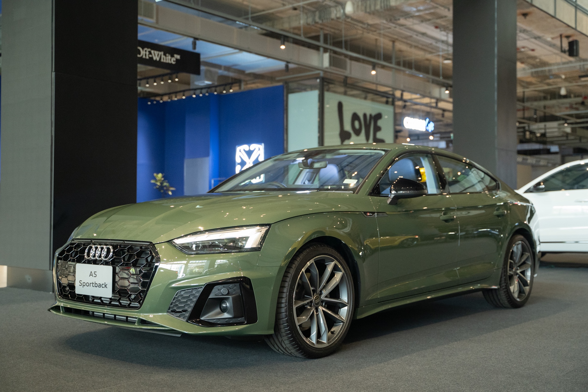 Audi A5 Sportback 40 TFSI S line edition one ปี 2024 ราคา-สเปค-โปรโมชั่น