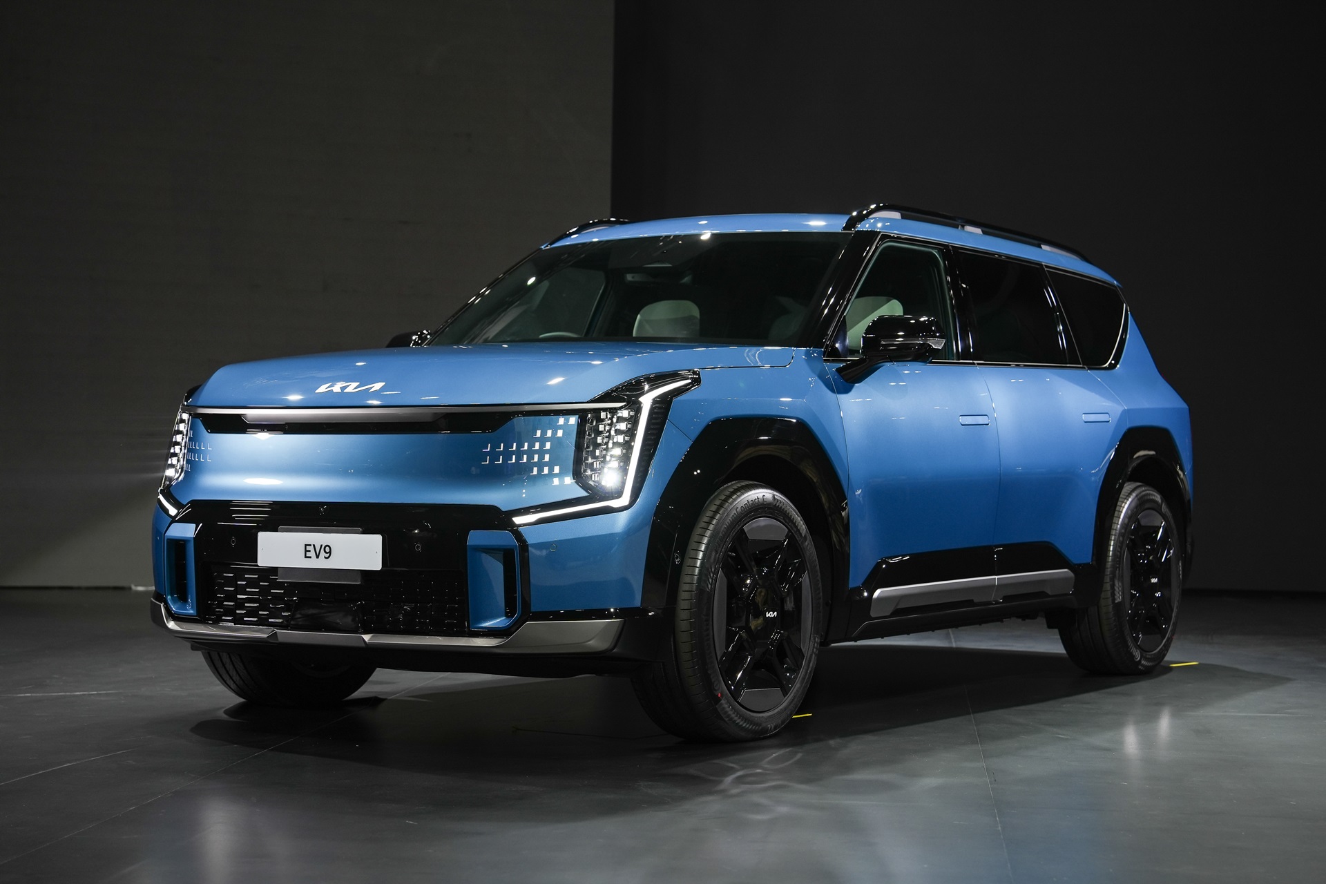 KIA EV9 Earth Long Range ปี 2024 ราคา-สเปค-โปรโมชั่น