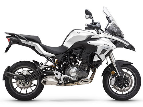 Benelli TRK 502 ปี 2021 ราคา-สเปค-โปรโมชั่น