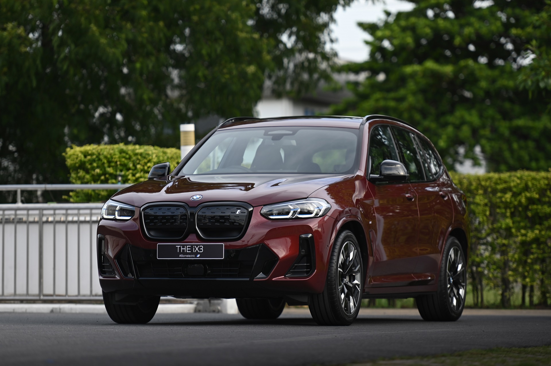 BMW i iX3 M Sport Pro ปี 2023 ราคา-สเปค-โปรโมชั่น