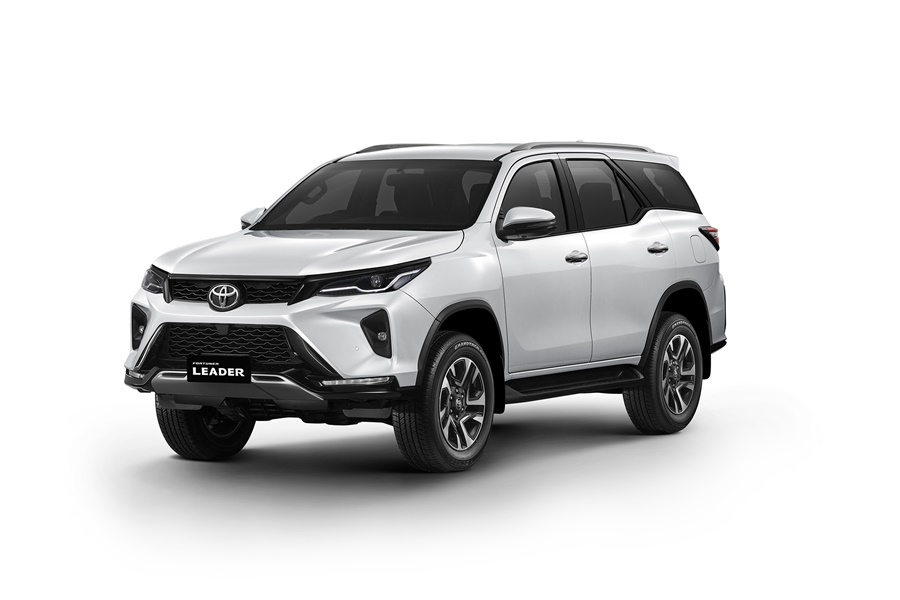 Toyota Fortuner 2.4 Leader V AT ปี 2022 ราคา-สเปค-โปรโมชั่น