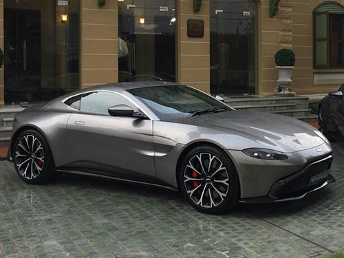 Aston Martin Vantage Coupe ปี 2018 ราคา-สเปค-โปรโมชั่น