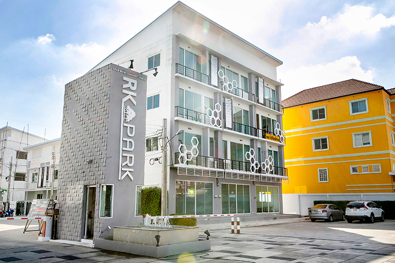 อาร์เค พาร์ค รามอินทรา-ซาฟารี (RK Park Ramindra - Safari) ราคา-สเปค-โปรโมชั่น