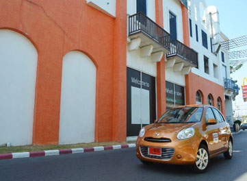 รีวิว NISSAN MARCH <br/> เล็ก น่ารัก ประหยัด คุ้ม!