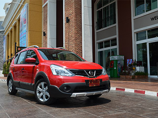 รีวิว NISSAN LIVINA <br/>เติมความสุขให้ทุกเส้นทาง