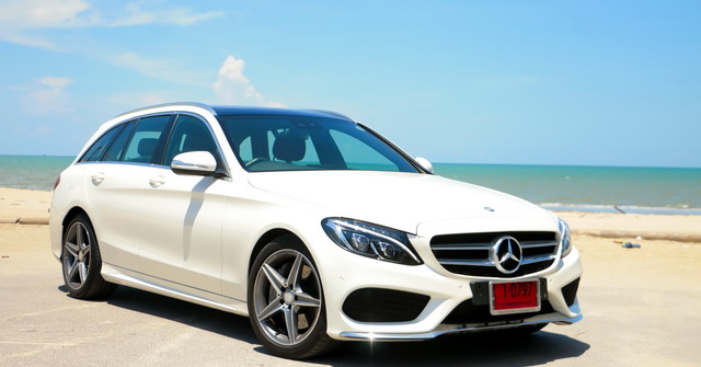 รีวิว Mercedes-Benz C 300 Estate AMG <br/>ยนตรกรรมหรู พลังดีเซล-ไฮบริด