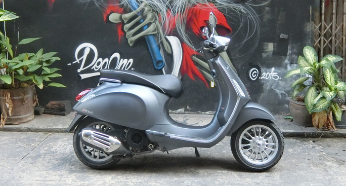 รีวิว Vespa Sprint 150 3Vie ABS เติมเต็มความสุขให้ทุกการขับขี่